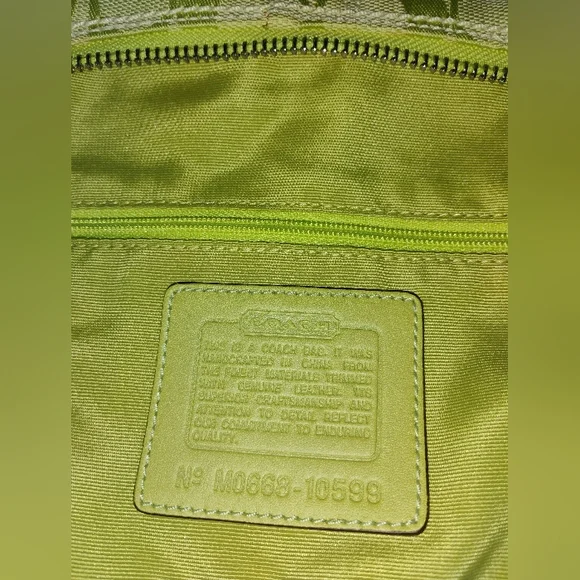 NEW Coach Signature Hobo Bag - Green/White - Picture 5 of 13